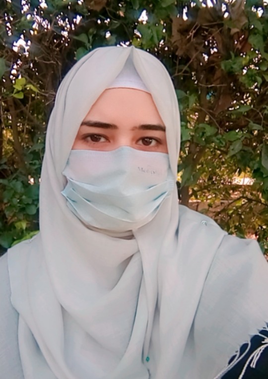 Iqra Khan